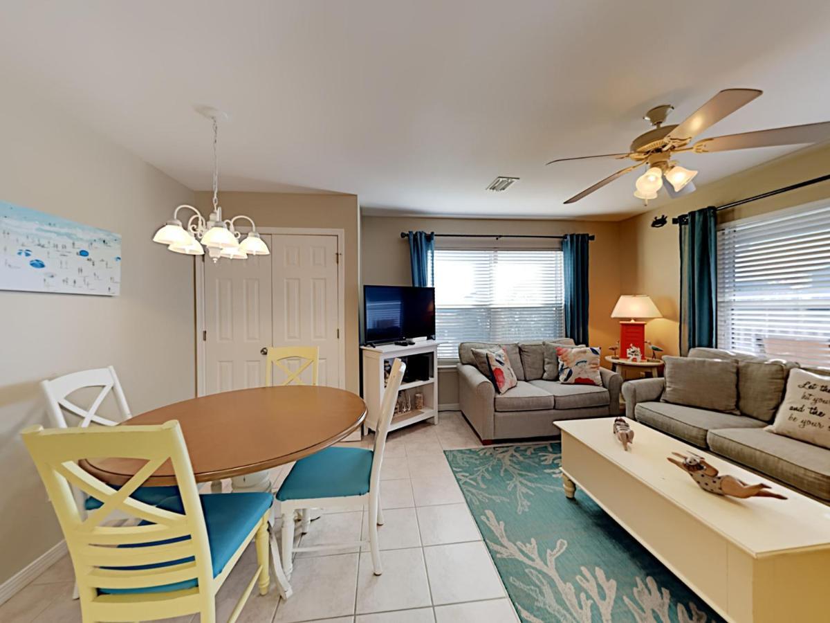 Nice Home In Gulf Shores With Outdoor Swimming Pool And 2 Bedrooms Exterior photo
