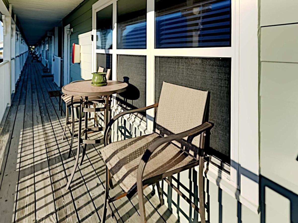 Nice Home In Gulf Shores With Outdoor Swimming Pool And 2 Bedrooms Exterior photo